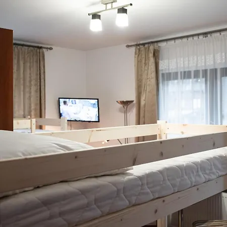 Wielka Krokiew 旅馆 *